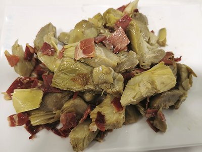 Alcachofas con jamón