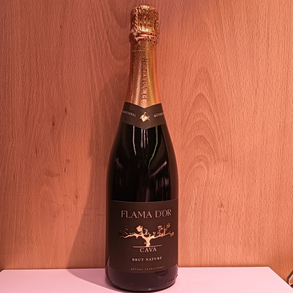 Cava Flama d'or brut - Fi elegant amb un final llarg. Aromes frescs i afruitat.