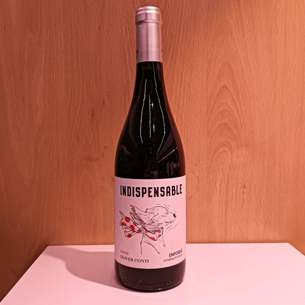 Vi Indispensable negre - D.O: Empordà. Intens, rodó, fresc, equilibrat i amb tanins presents però suaus. Amable amb un llarg pots-gust.