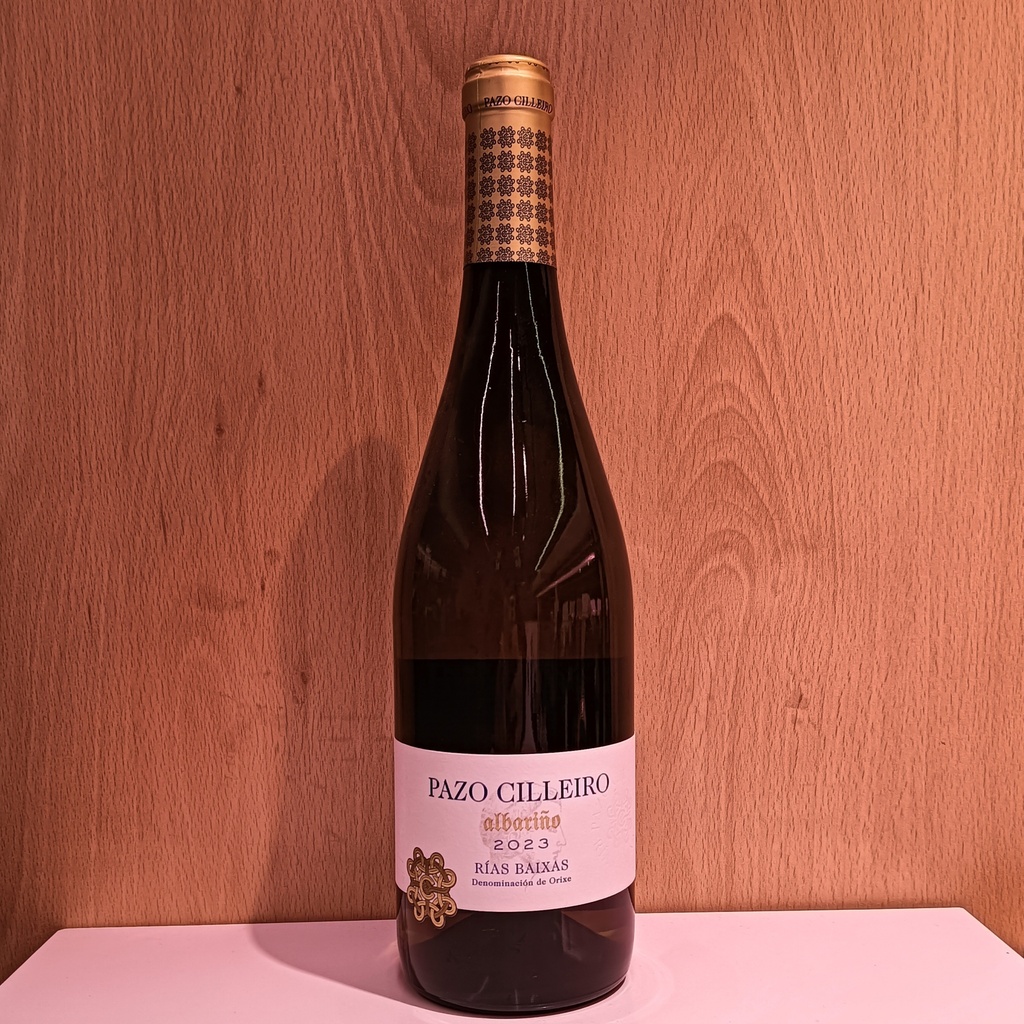 Vi Pazo cilleiro - D.O: Rias Baixas. Fresc, àgil i amb certa persistència. Post-gust refrescant i molt agradable.