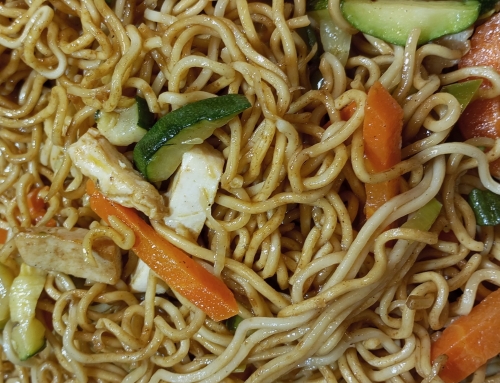 Yakisoba de Pollo
